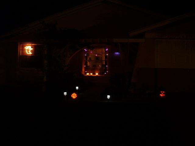 halloween1.jpg